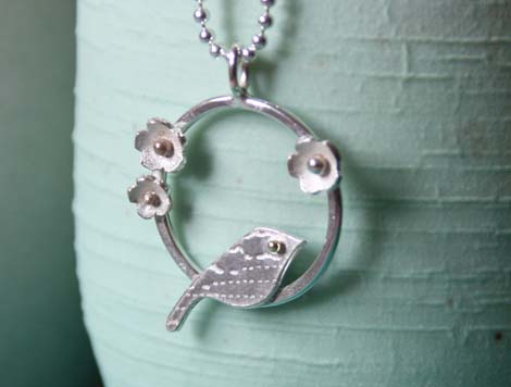 circular lovebird pendant