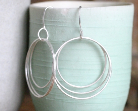 multi circle silver earrings (large)