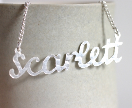 personalised name necklace (8-10 letters)